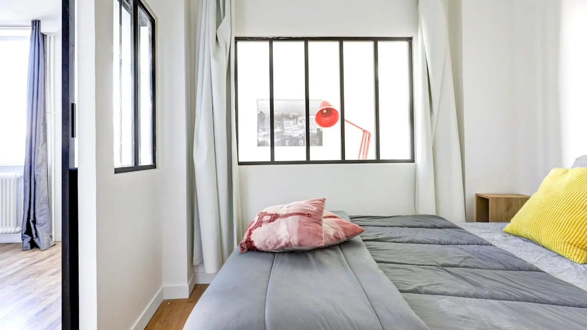Palais Royal & Louvre - 1Br - Cityapartmentstay Paris 0*,  France